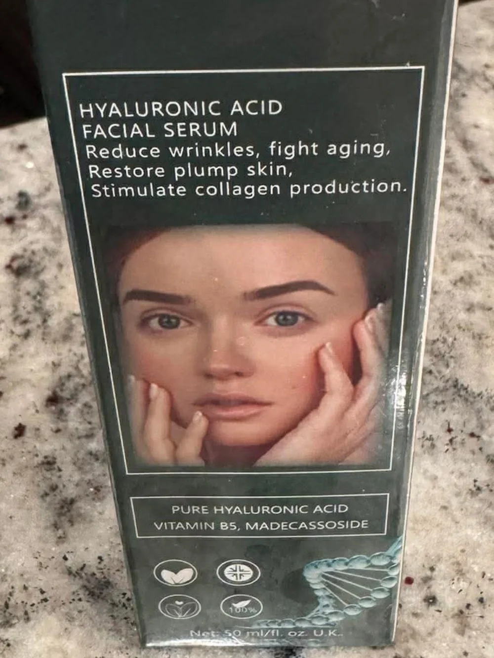 Hyaluronic Acid Facial Serum — Green